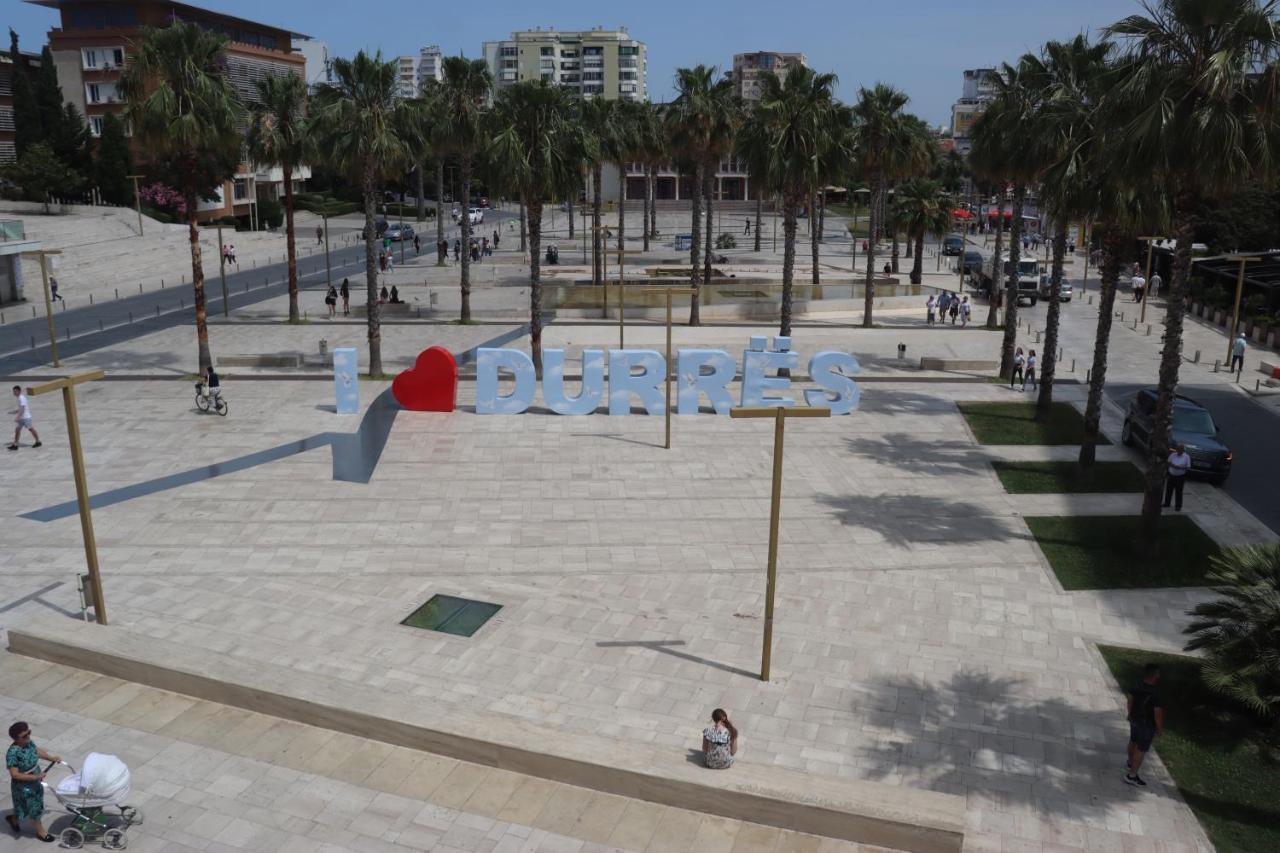 ~Villa Gloria~ Durrës Exteriör bild